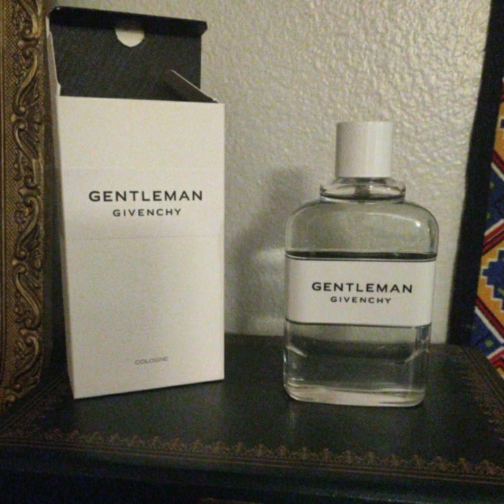Givienchy Gentleman Cologne. Full Bottle